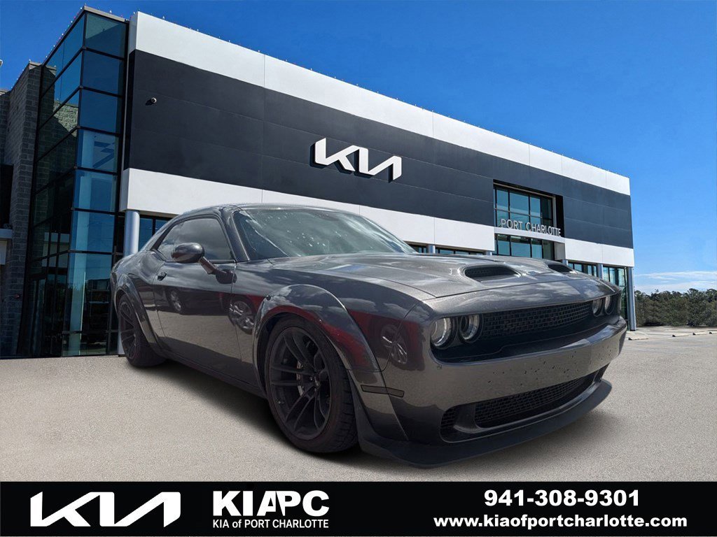 2020 Dodge Challenger SRT Hellcat Redeye Widebody Auto's photo