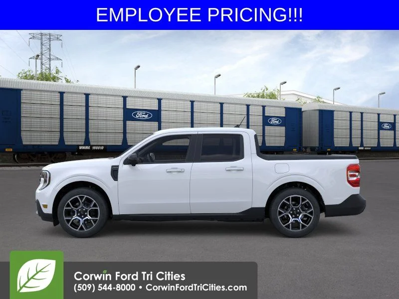 New 2026 Oxford White Ford Lariat image 4
