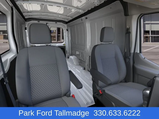 New 2026 Oxford White Ford Base image 10