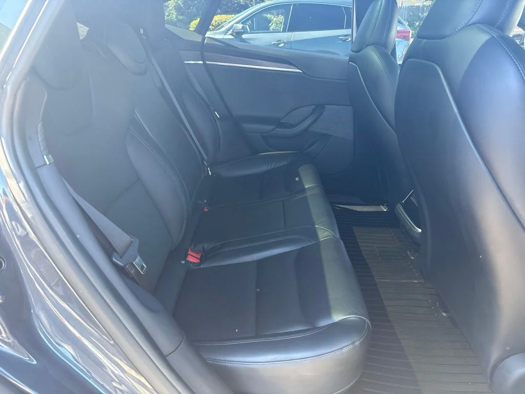 Used 2022 Gray Tesla LONG RANGE image 25