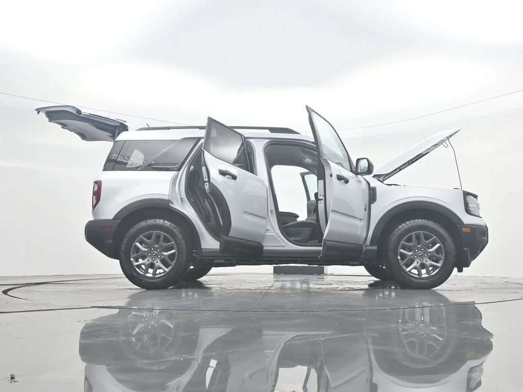 New 2026 Space White Metallic Ford Big Bend® image 53