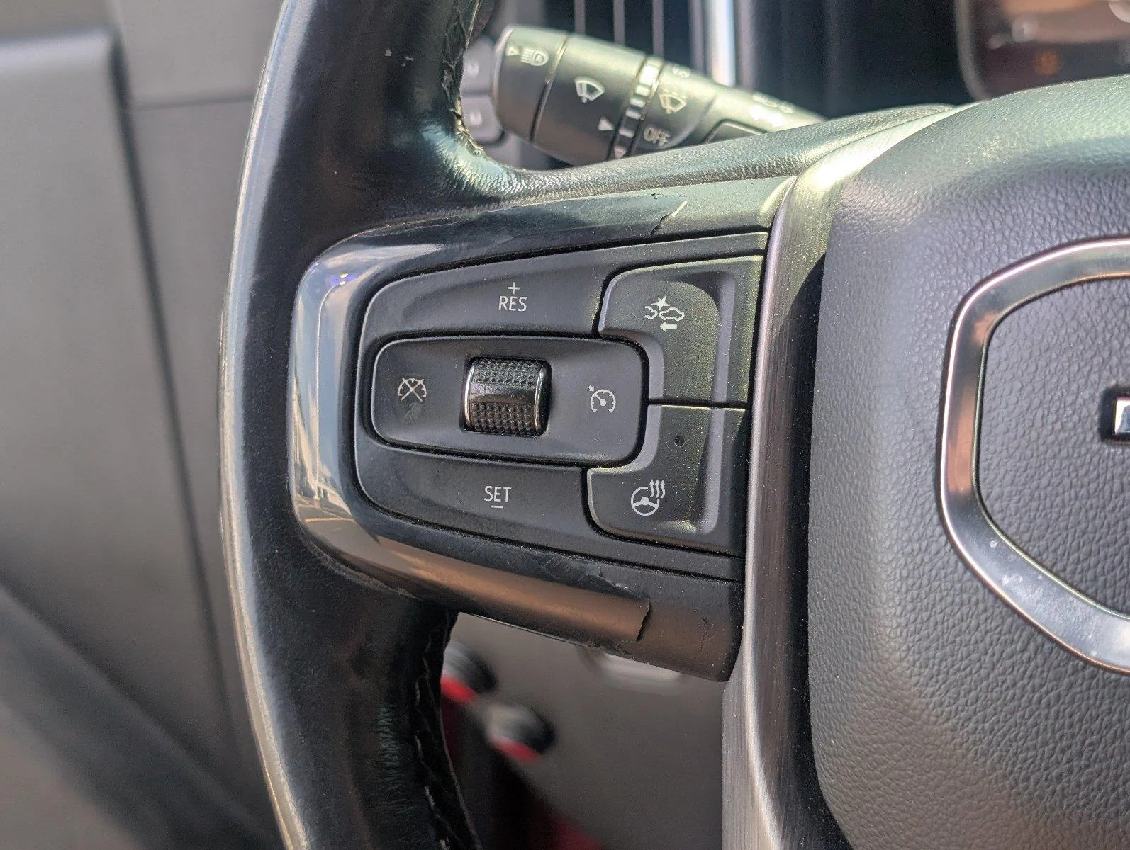 Used 2020 RED QUARTZ TINTCOAT GMC Denali image 29