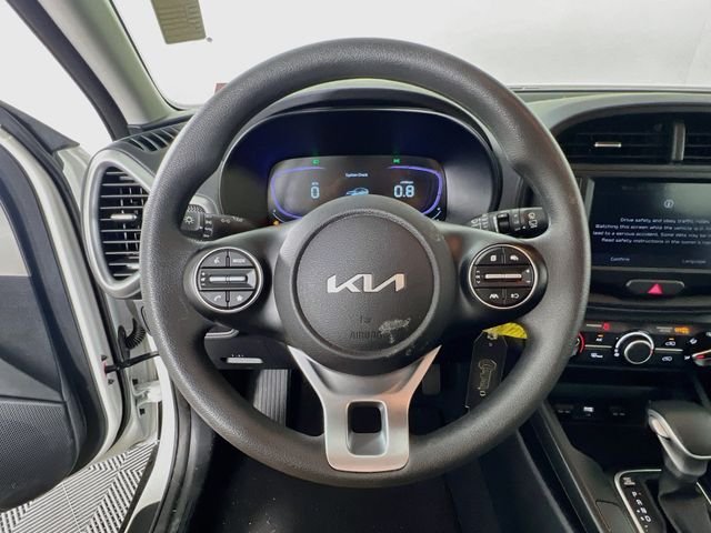 2025 Kia Soul LX - Photo 12