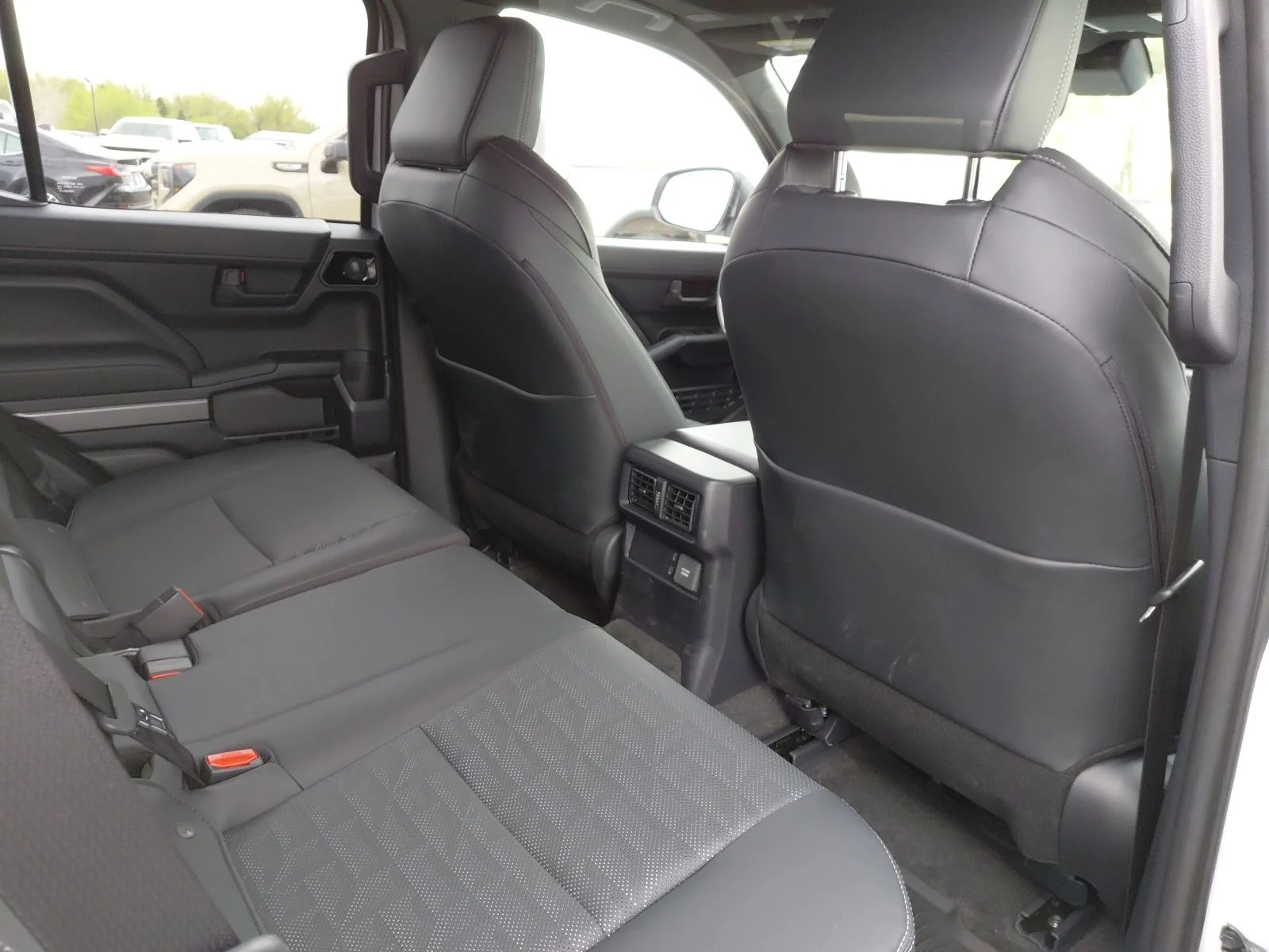 2025 Toyota 4Runner TRD Off-Road Premium - Photo 29