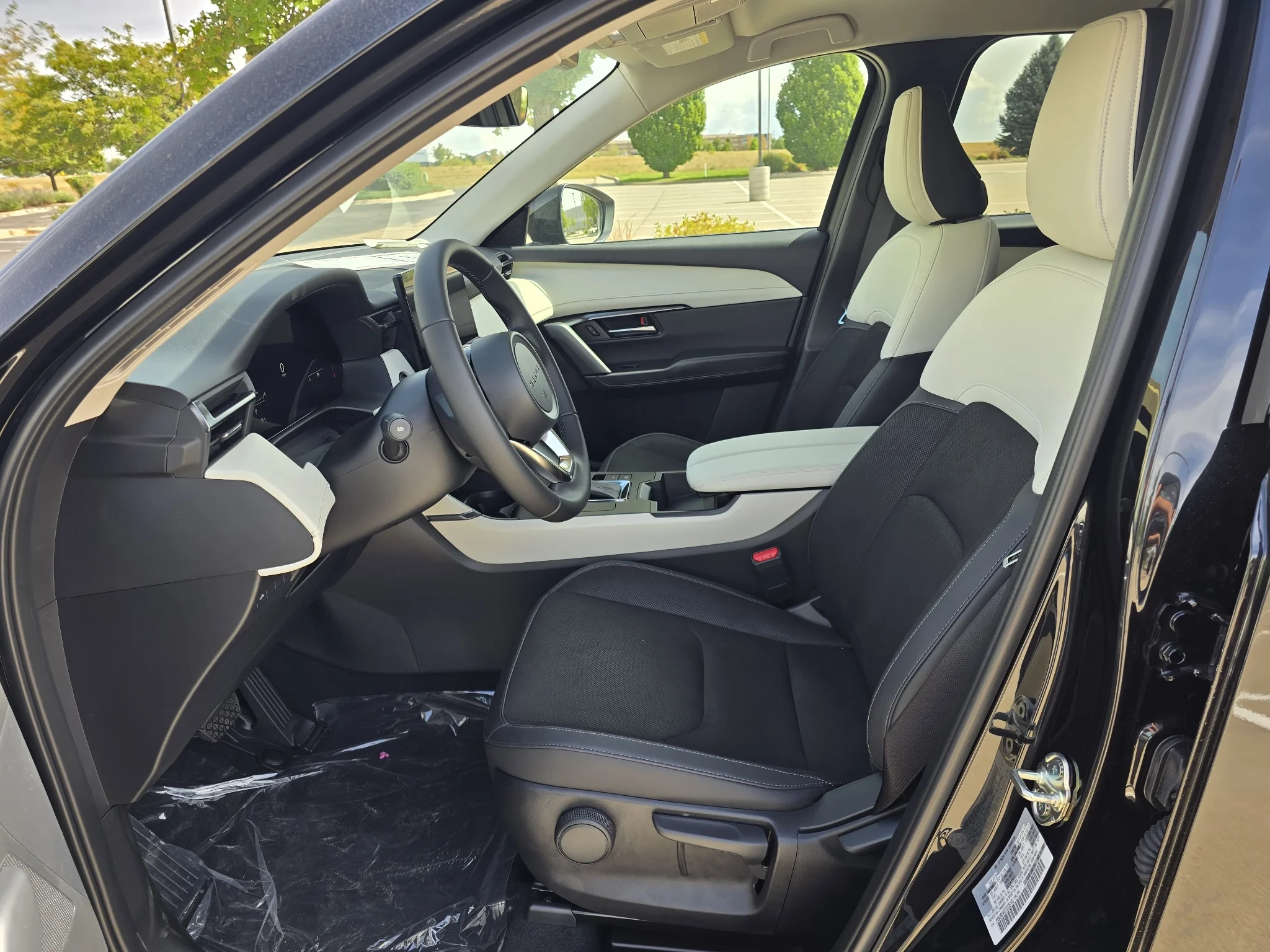 New 2026 Jet Black Mica Mazda 2.5 S Select AWD image 12