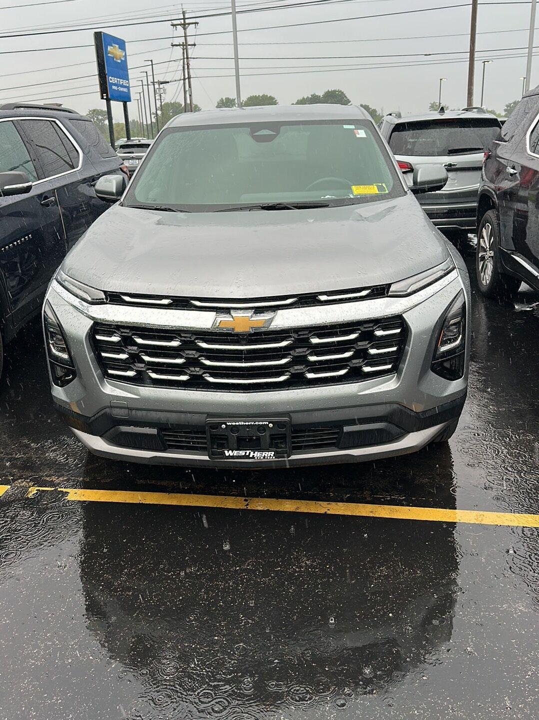 Used 2026 Sterling Gray Metallic Chevrolet AWD LT image 6