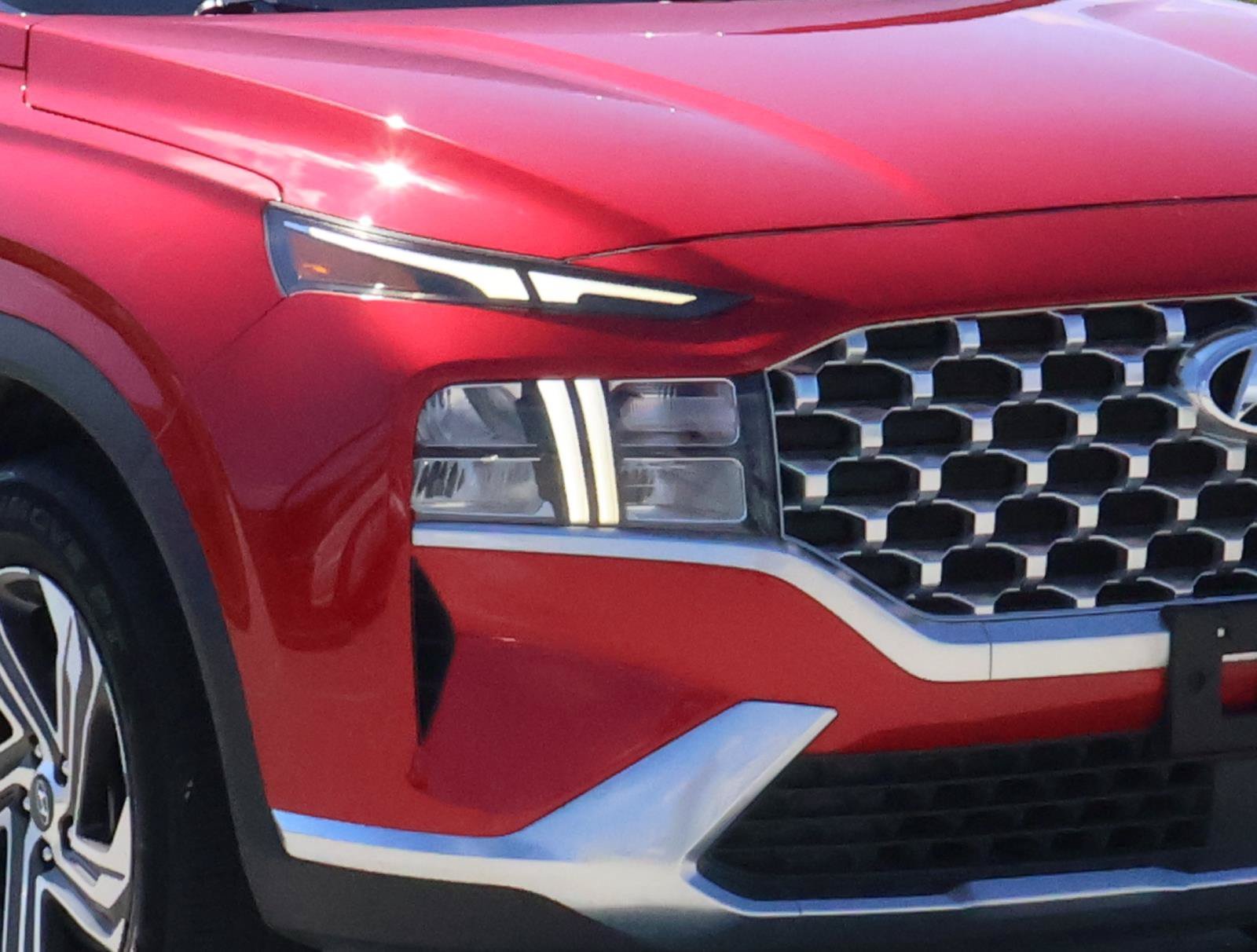 Used 2022 Calypso Red Hyundai SEL image 7