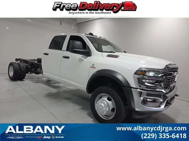 2026 RAM 5500 Big Horn 4X4 Crew Cab DRW 197" WB's photo