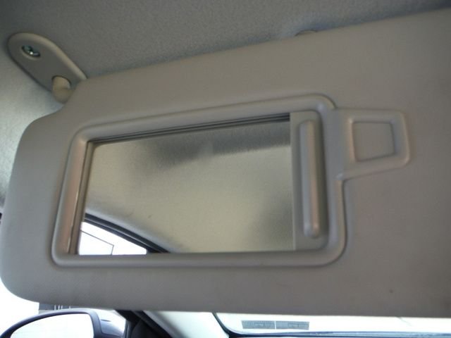 Used 2023 Gray Kia LXS image 23