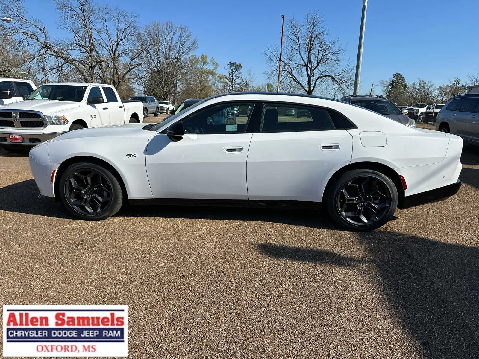 New 2026 White Knuckle Exterior Paint Dodge R/T image 6