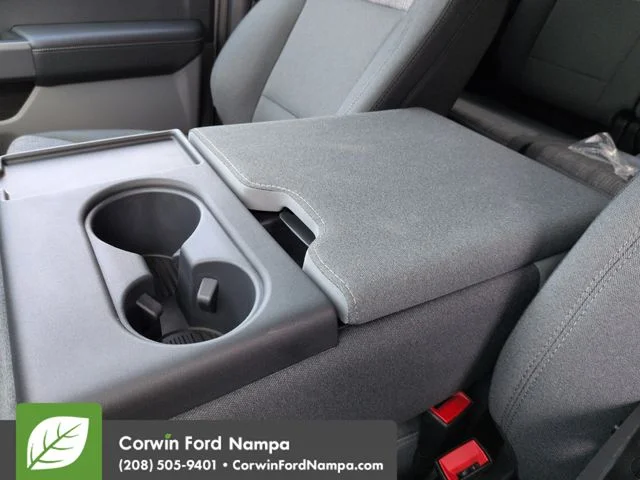 New 2026 Oxford White Ford XLT image 18