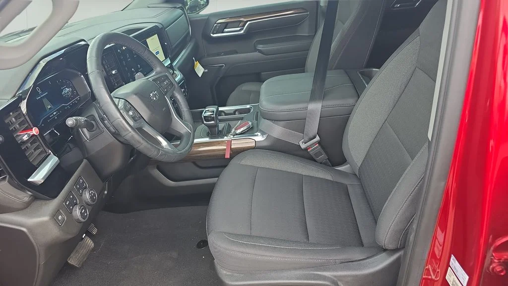 Used 2023 Red Chevrolet RST image 15
