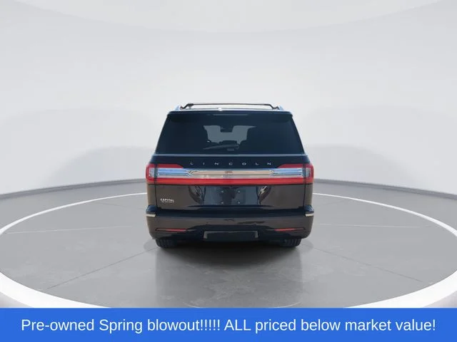 Used 2020 Black Lincoln Reserve image 7
