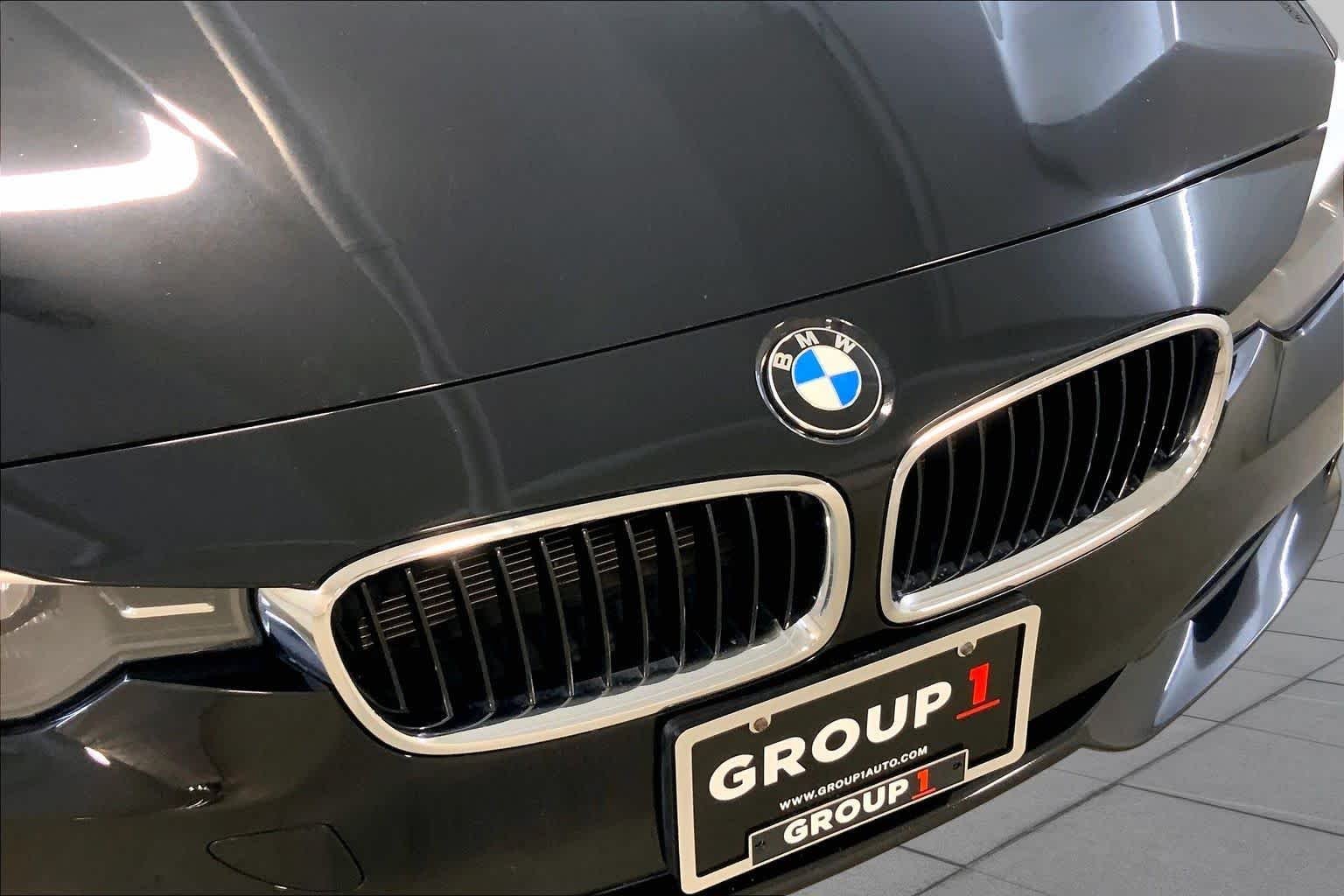 Used 2014 Black Sapphire Metallic BMW 328i xDrive image 32