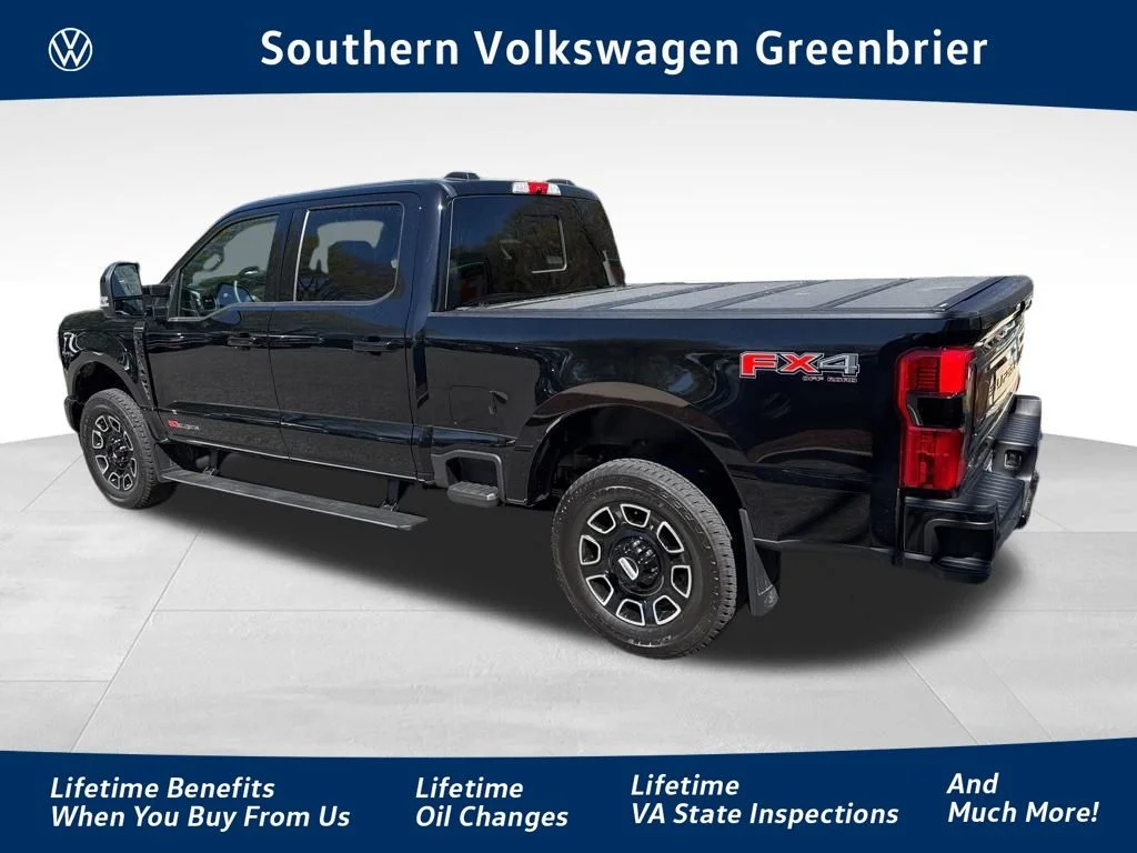 2025 Ford F-350 Platinum 4x4 Crew Cab 6-3/4' Box SRW's photo