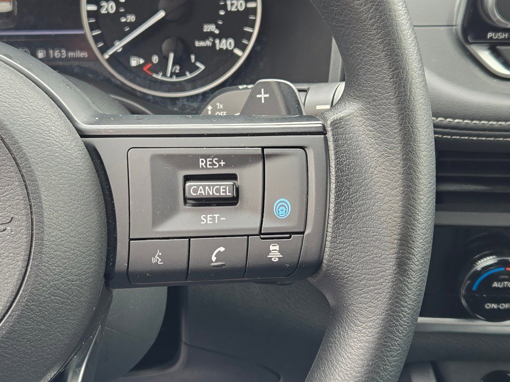 2024 Nissan Rogue SV - Photo 31