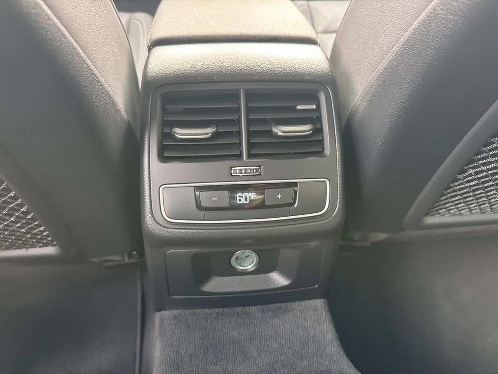 2021 Audi A4 Premium - Photo 12
