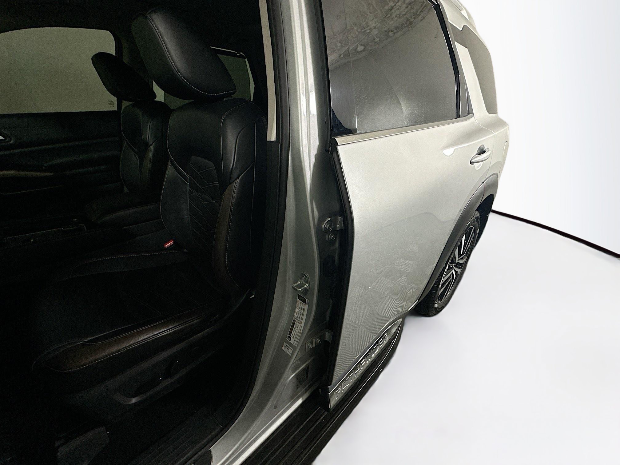 2024 Nissan Pathfinder Platinum - Photo 12