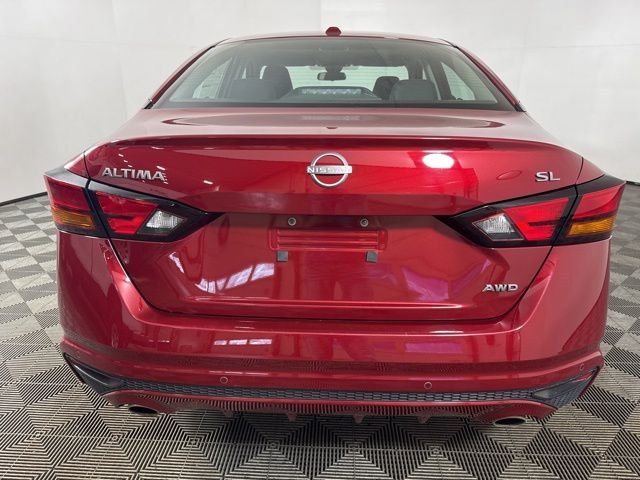 Used 2024 Red Nissan 2.5 SL image 22