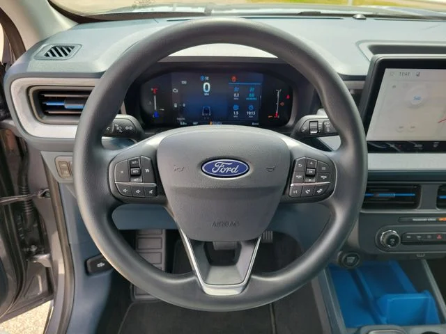 New 2026 Carbonized Gray Metallic Ford XLT image 19