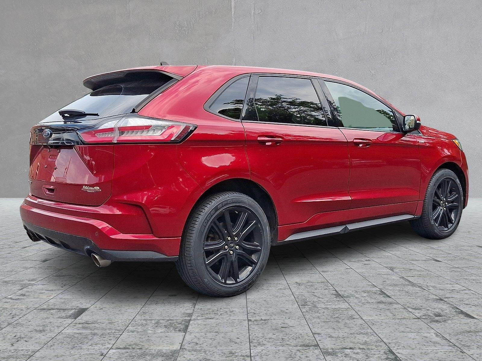 Used 2020 Rapid Red Metallic Tinted Clearcoat FORD ST LINE image 6