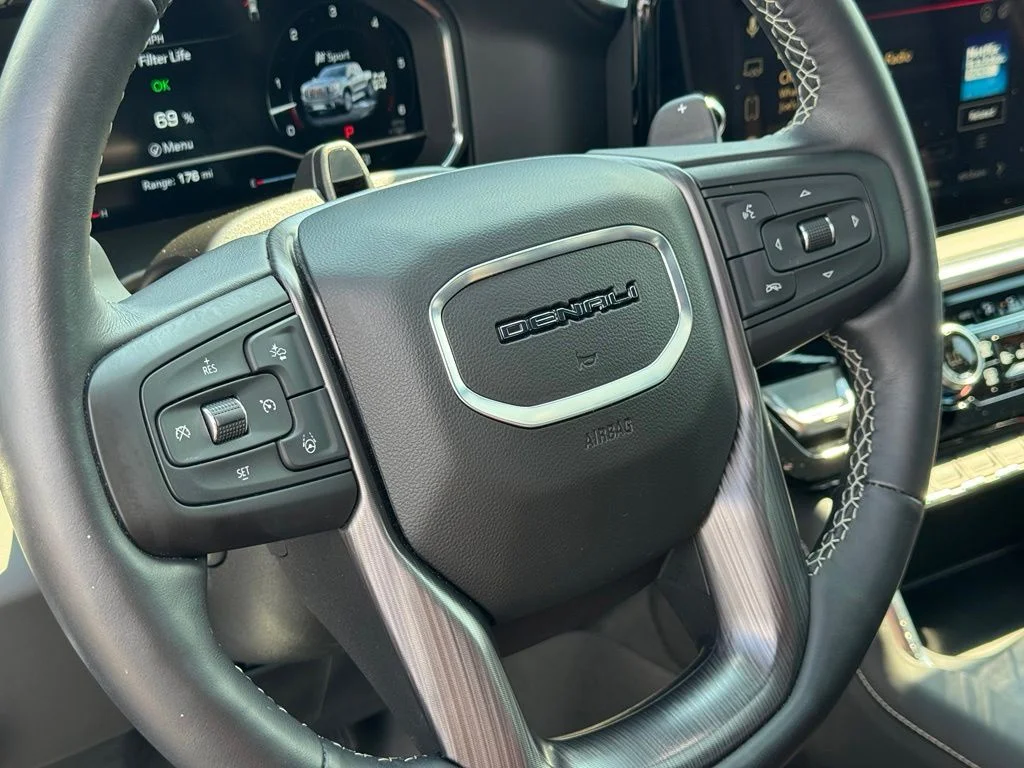 Used 2025 Silver GMC Denali Ultimate image 15