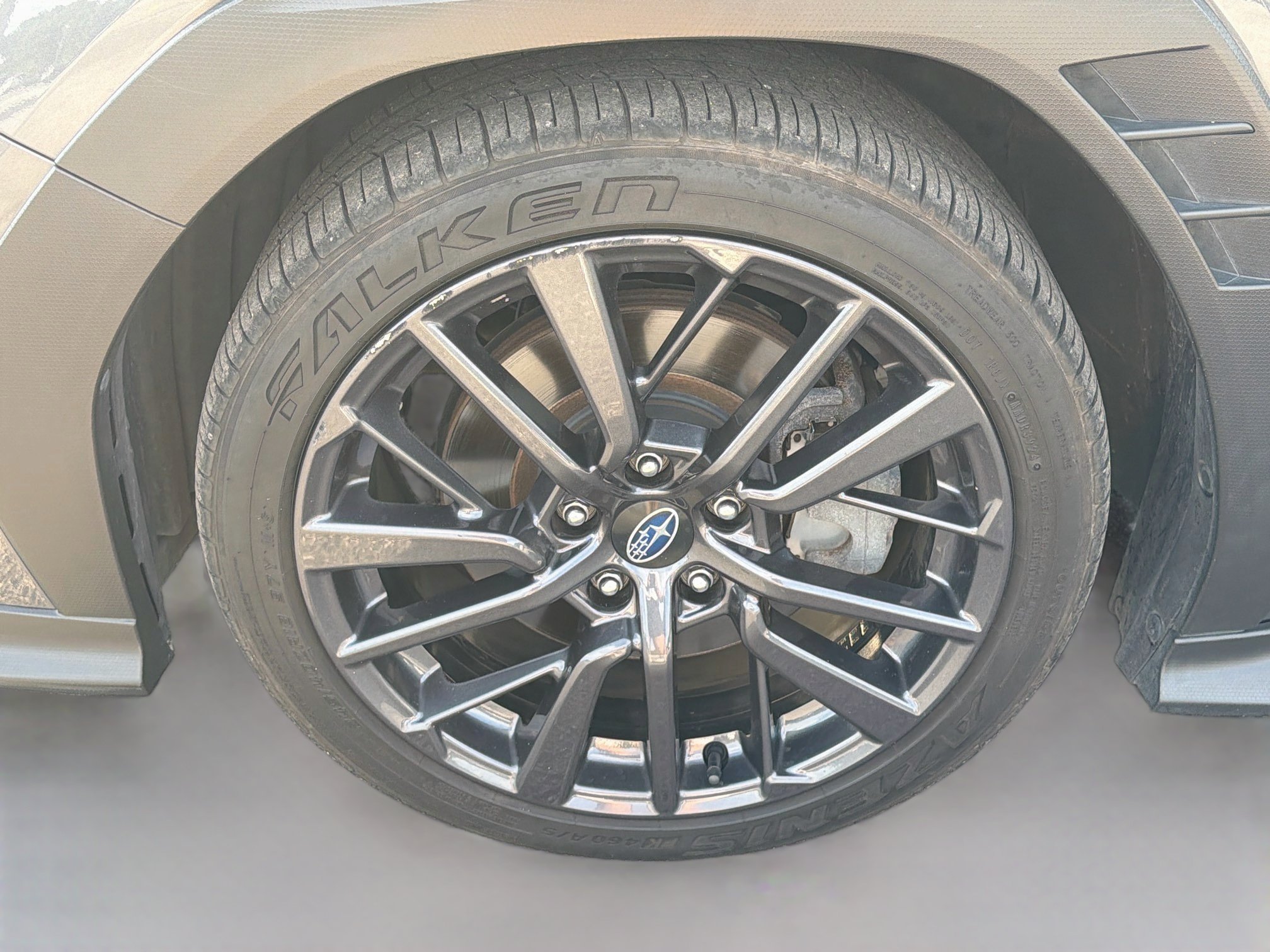 Used 2022 Magnetite Gray Metallic Subaru Limited image 40