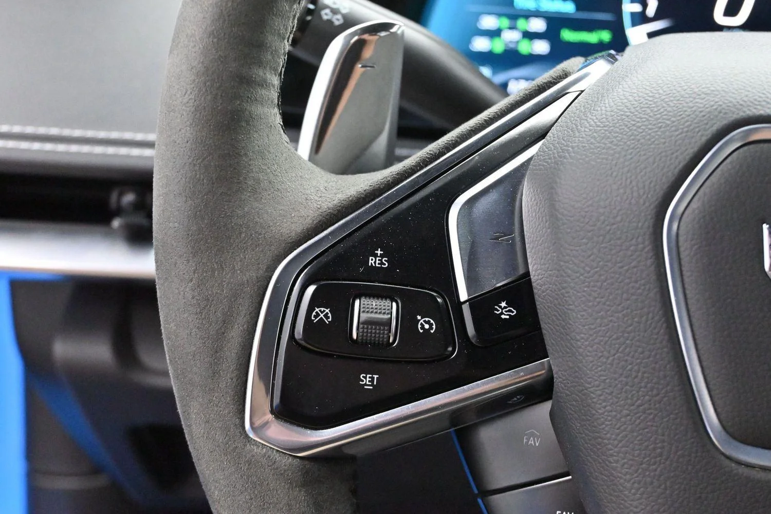 Used 2024 Rapid Blue Chevrolet 2LT image 18