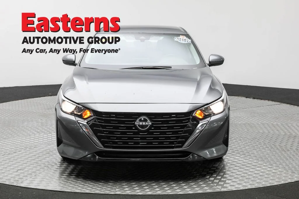 Used 2024 Gray Nissan SV image 2