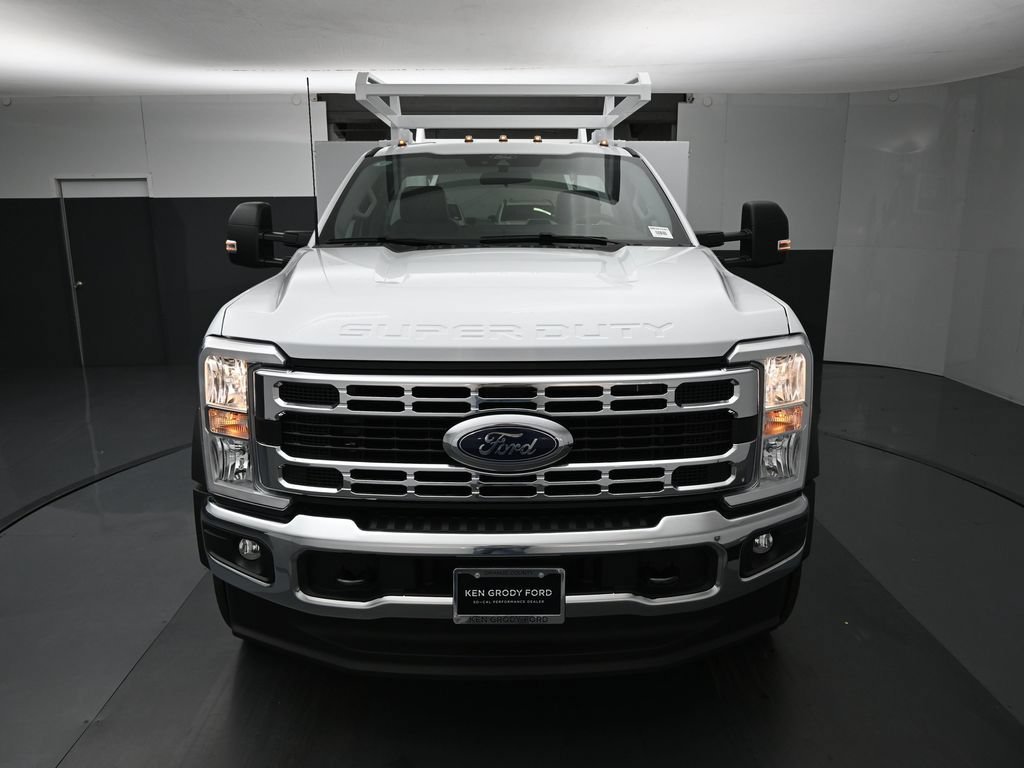 New 2026 Oxford White Ford XL image 3