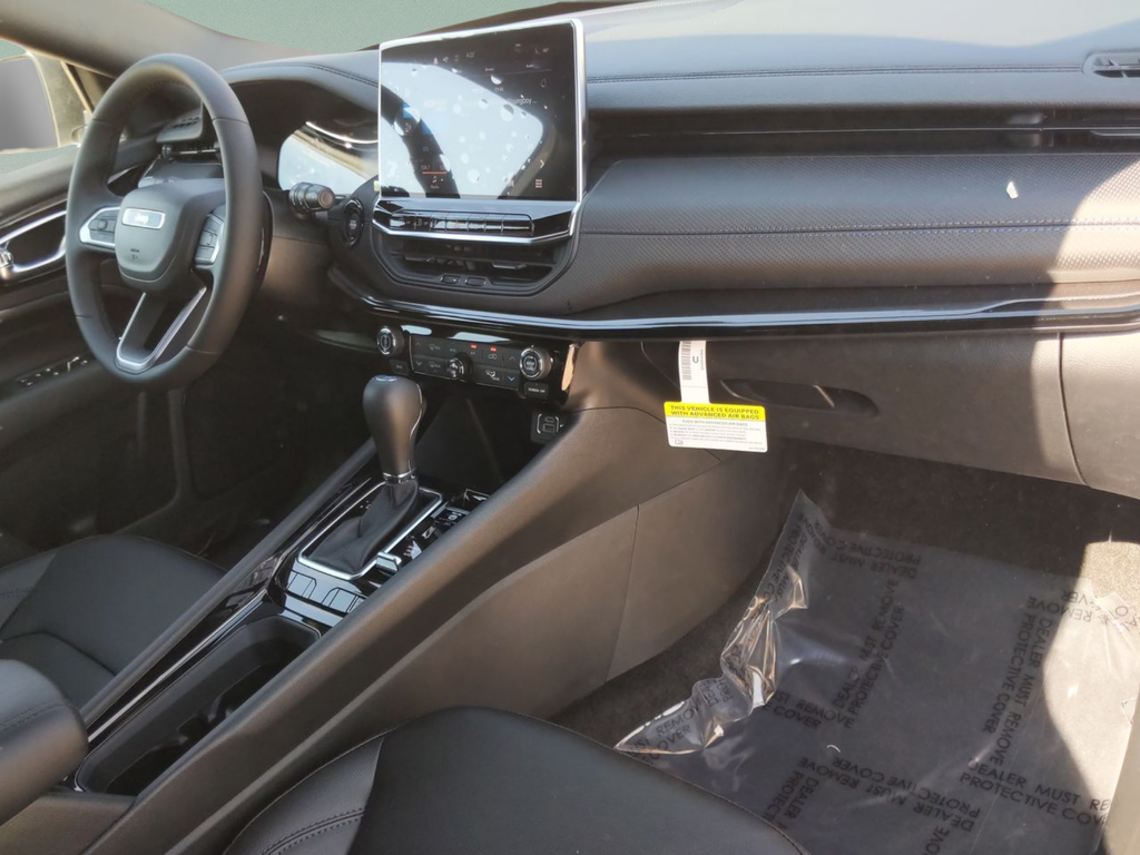 New 2026 Bright White Clearcoat Jeep Limited image 32