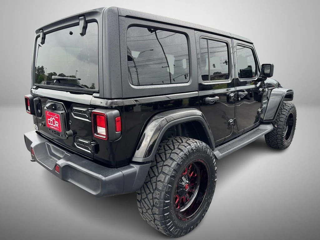 Used 2020 Black Jeep Unlimited Sahara image 3