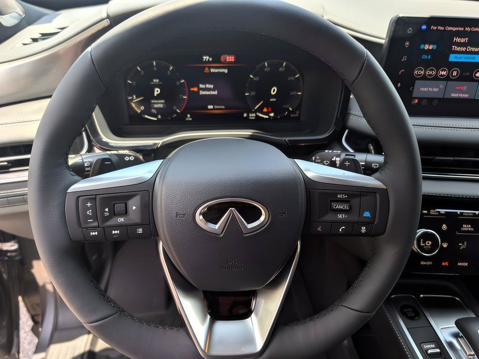 New 2027 GRAPHITE SHADOW INFINITI SPORT image 13