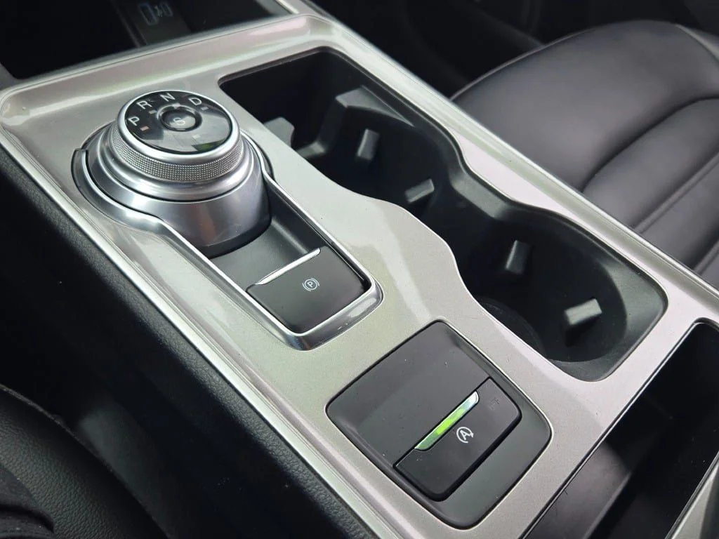 Used 2024 Black Metallic Ford SEL image 23