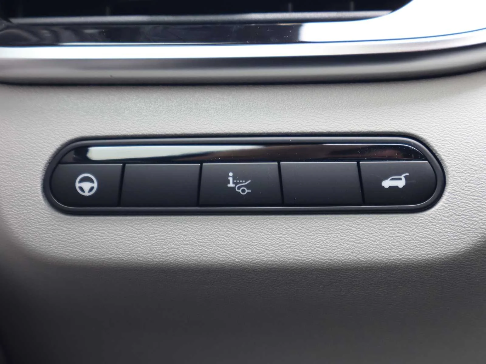 New 2027 2T RAD WHT INFINITI Autograph AWD image 37