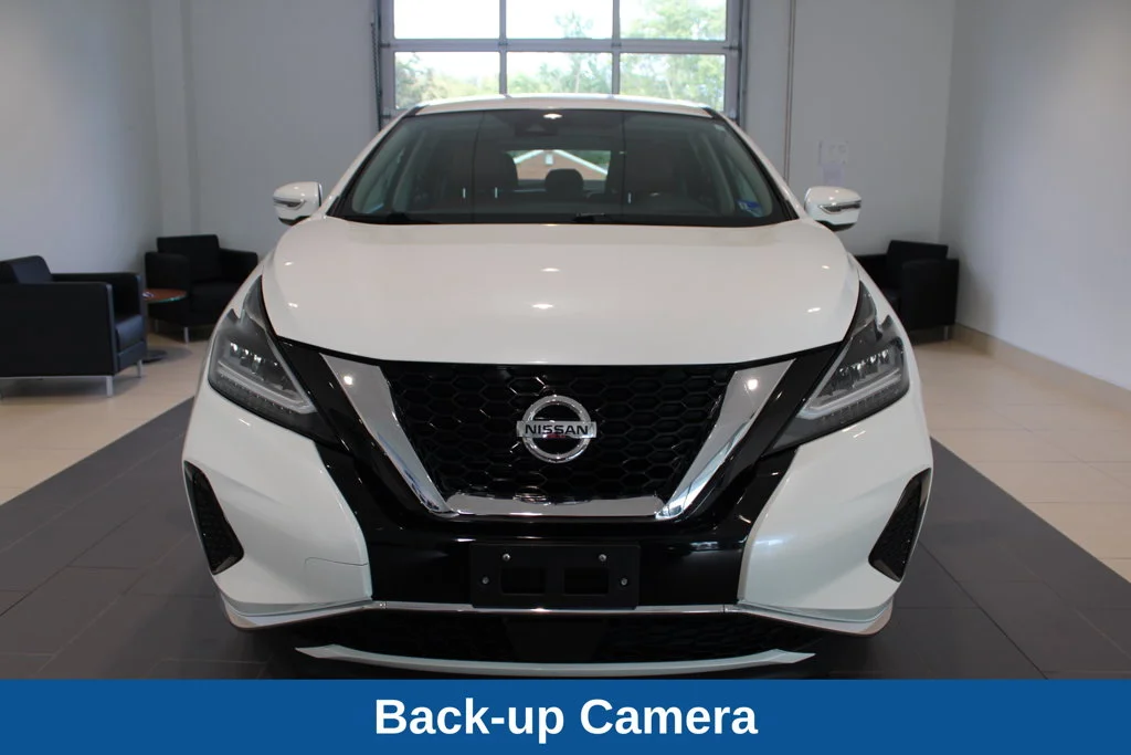 Used 2020 Pearl White Nissan S image 14