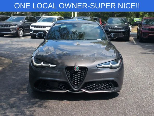 Used 2024 Gray Alfa Romeo Veloce image 8