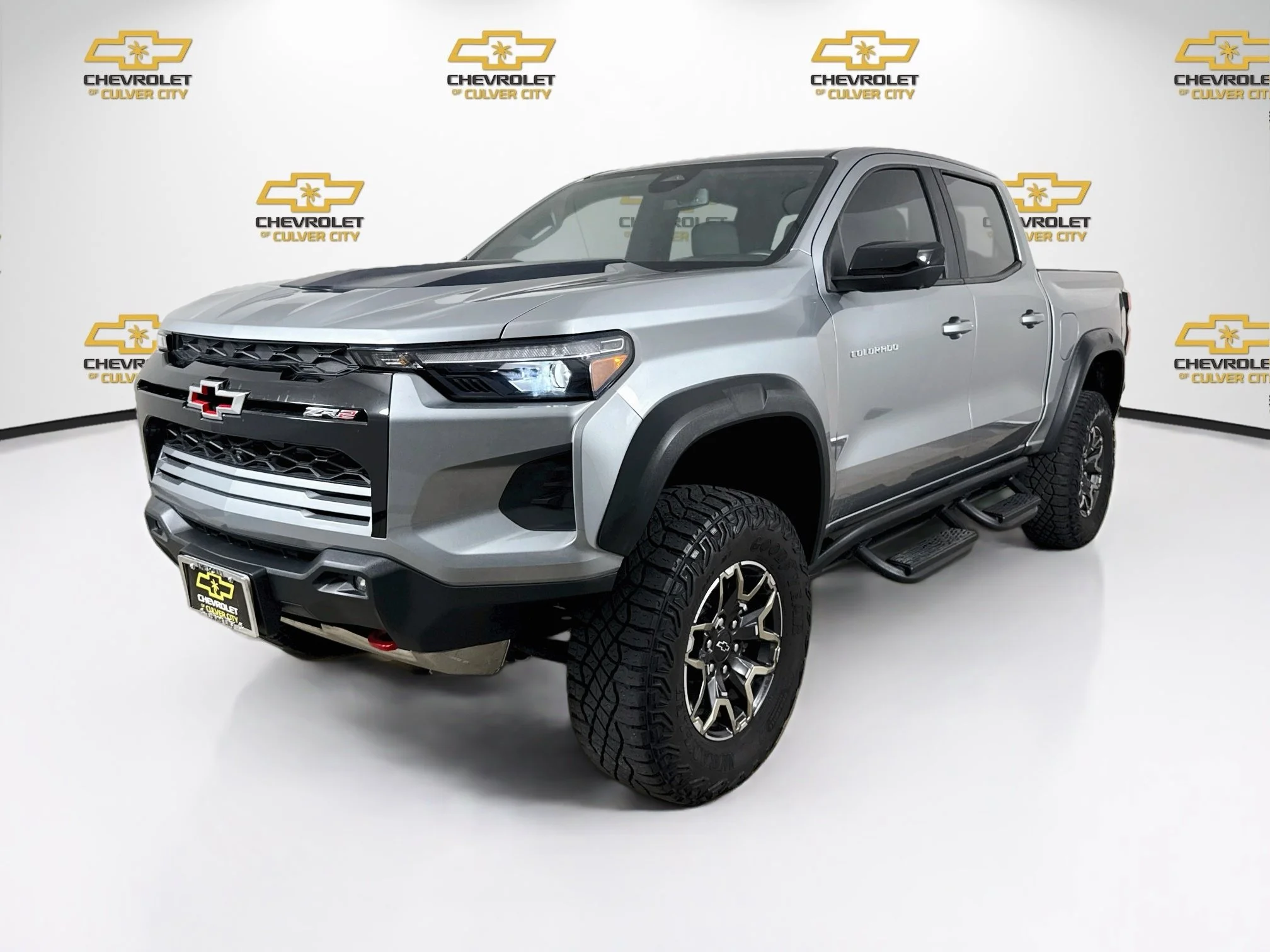 Used 2024 Sterling Gray Metallic Chevrolet ZR2 image 3
