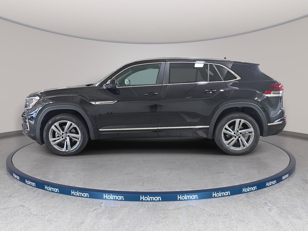 Used 2024  Volkswagen 2.0T SEL R-Line image 11