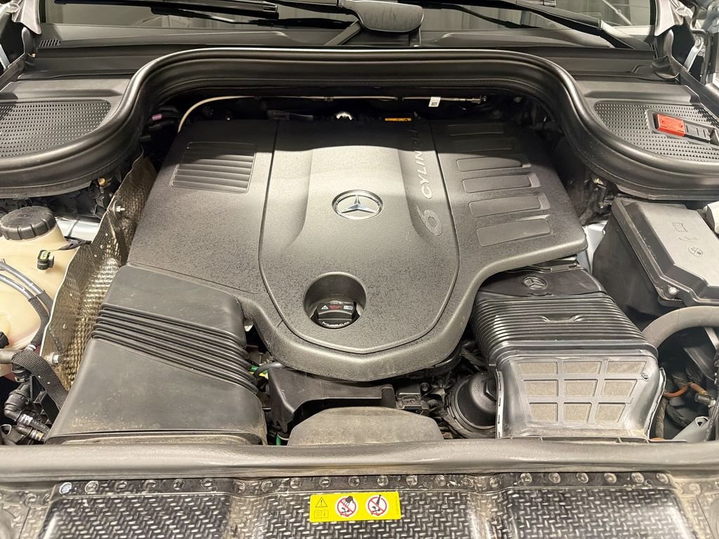 Certified Used 2024 Cirrus Silver Metallic Mercedes-Benz GLE 450 image 31