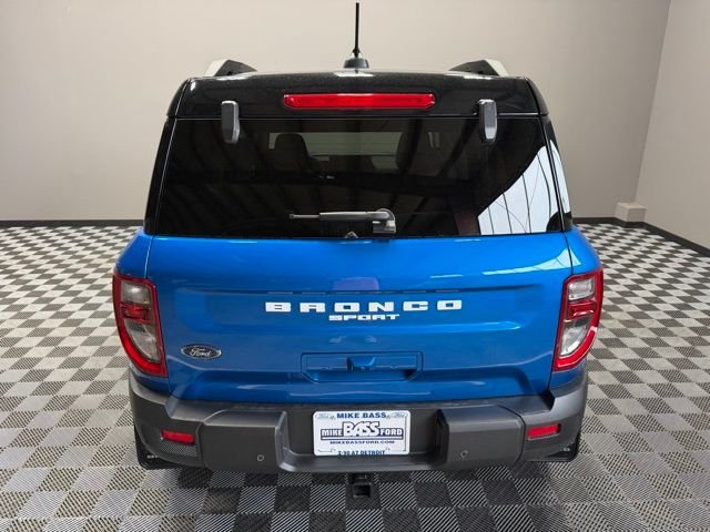 New 2025 Velocity Blue Metallic Ford Badlands® image 10