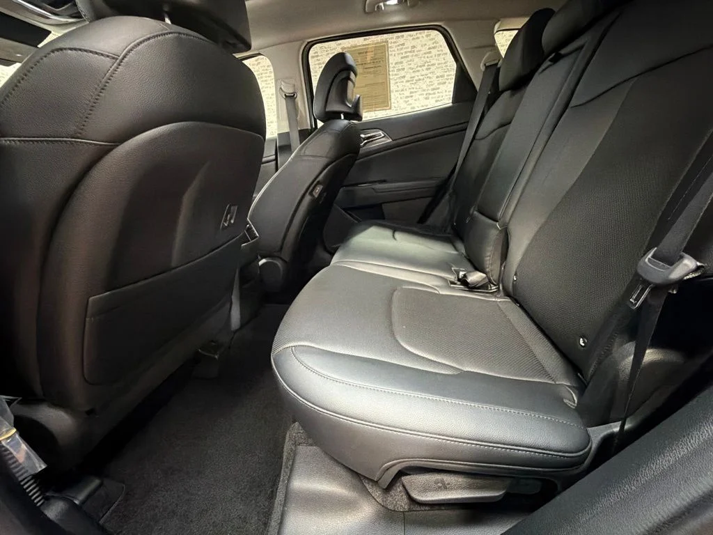 Used 2023 Sapphire Blue Kia SX image 14