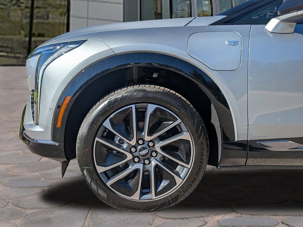 2027 Cadillac OPTIQ Sport - Photo 38