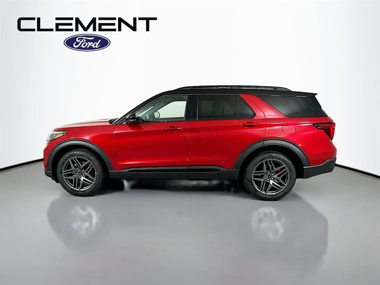 New 2026 Rapid Red Metallic Tinted Clearcoat Ford ST-Line image 4