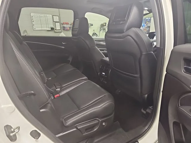 Used 2019 White Acura 3.5L Technology Package image 11