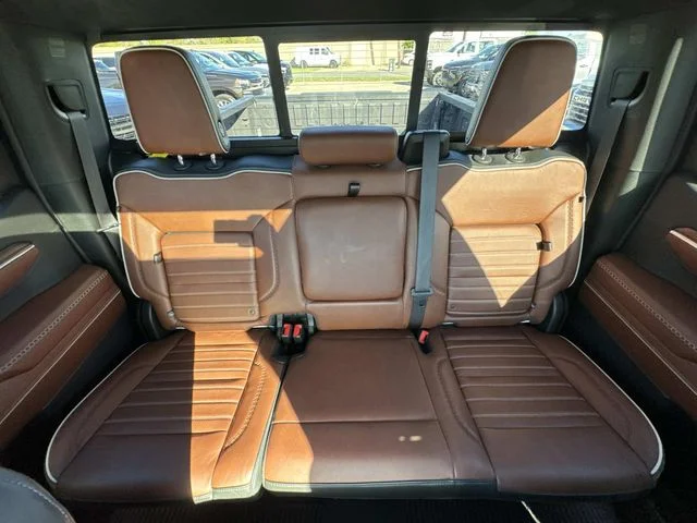 Used 2023 White GMC Denali Ultimate image 50