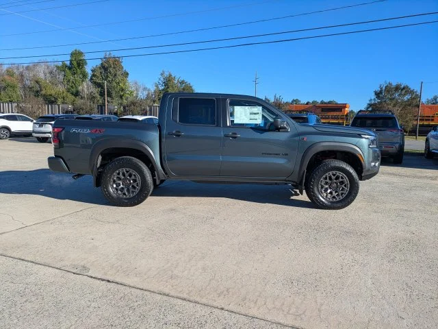 New 2027 White Nissan PRO-4X image 3