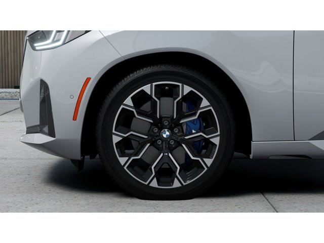 New 2026 Brooklyn Grey Metallic BMW M50 xDrive image 7
