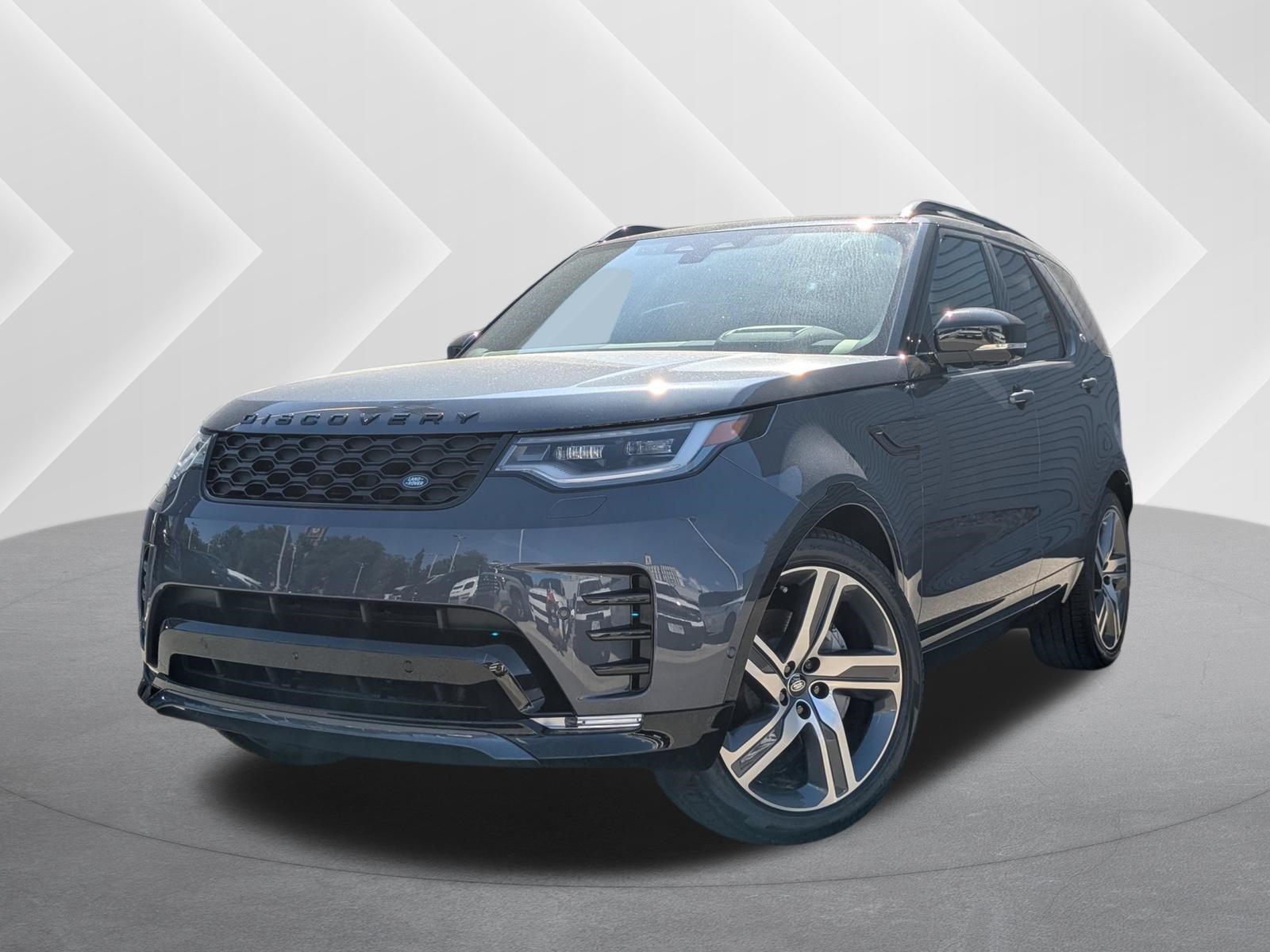 New 2026 Varesine Blue Land Rover Dynamic SE image 1