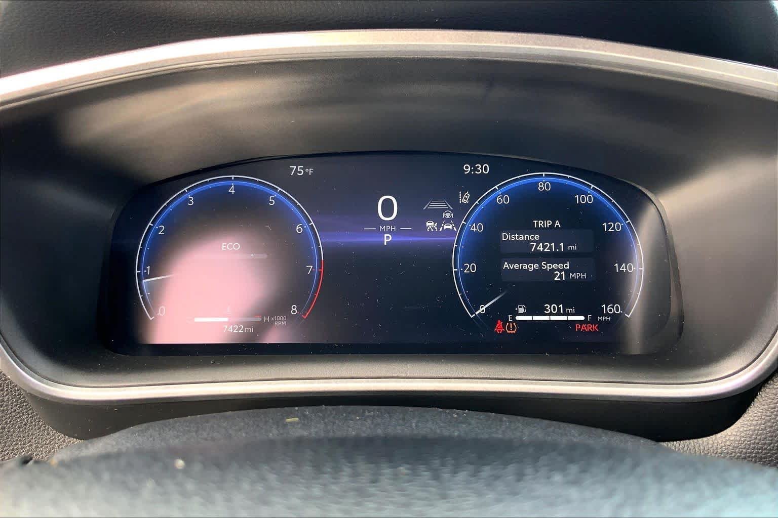 Used 2026 Wind Chill Pearl Toyota XLE image 25